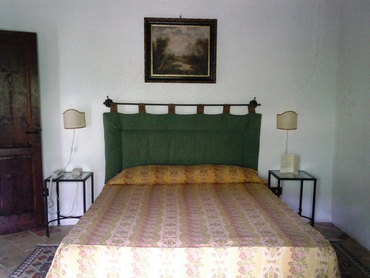 Вилла Crapa Licca Ventimiglia di Sicilia Экстерьер фото